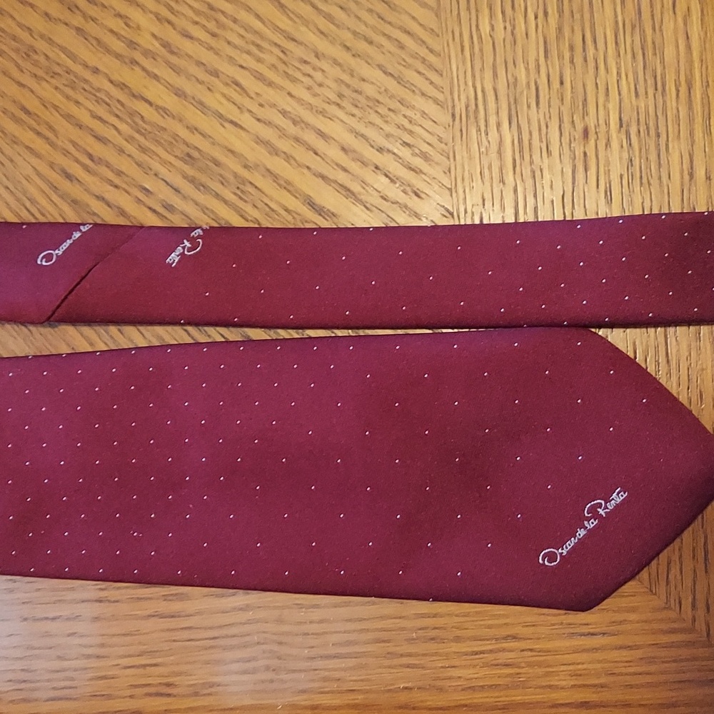 Oscar De La Renta Tie